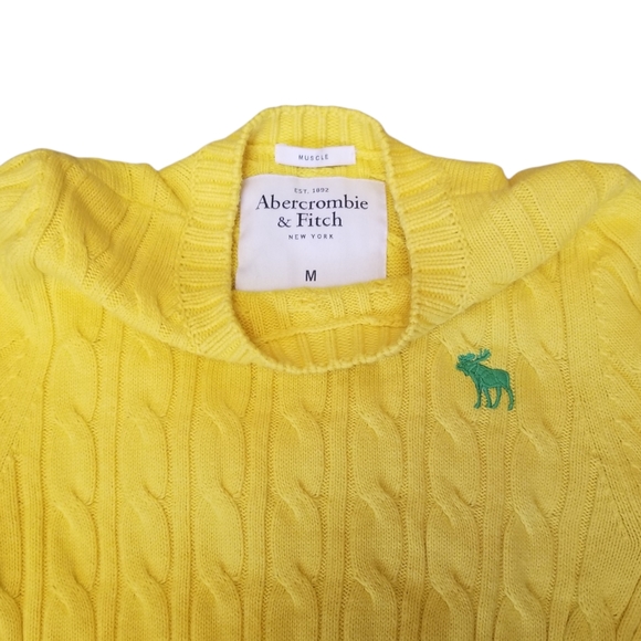 Abercrombie & fitch  - sweater yellow. Medium - Picture 8 of 8